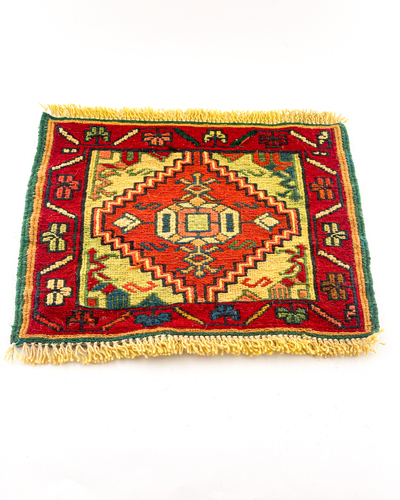 رومیزی گلیمی دستبافت