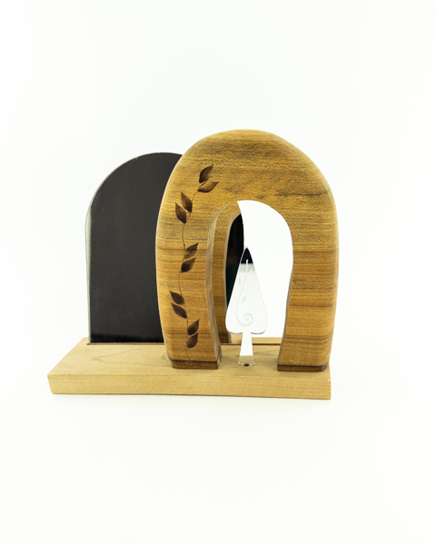 آینه با قاب چوبی الهام‌گرفته از طاق بستان کرمانشاه | دکوراسیون خاص و هنری