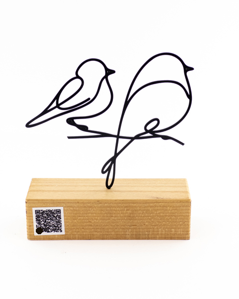 تندیس فلزی دو پرنده روی شاخه با پایه چوبی راش گرجستان | نمادی خاص برای دوستداران طبیعت ، هنر و پرندگان