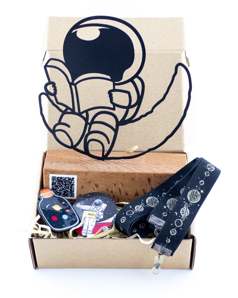 پک هدیه فانتزی برای علاقه‌مندان به فضانوردی