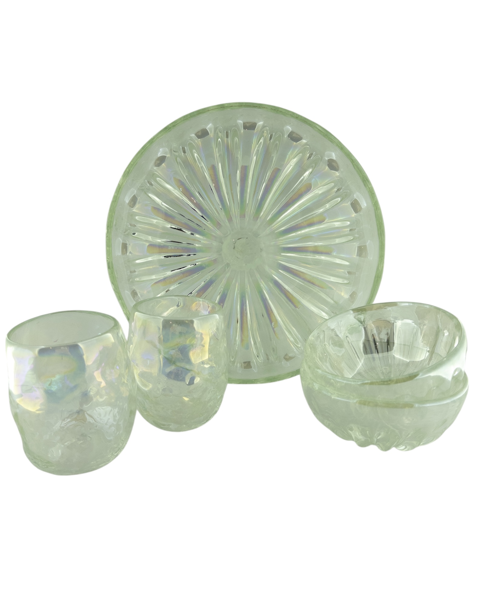 ست کامل ظروف آبگینه دست‌ساز سفید با تکنیک فوت – دکور هنری و مینیمال