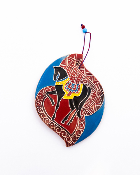 آویز خشتی دیوارکوب دست‌ساز با طرح اسب