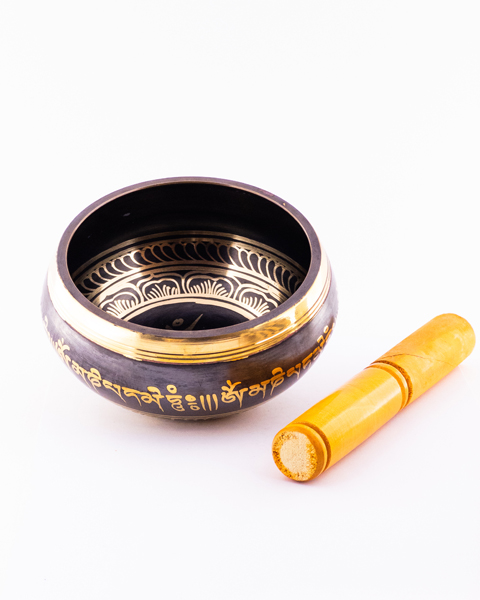 کاسه تبتی برنجی بنفش 5 عنصر با نقوش طلایی – ابزار صوت‌درمانی و مراقبه با طراحی سنتی