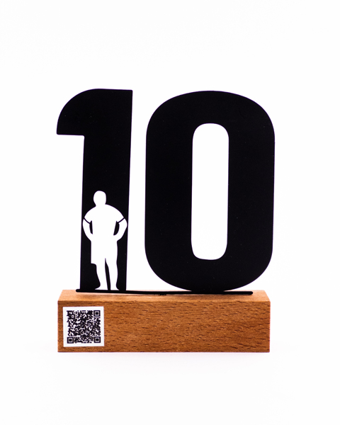 تندیس شماره ۱۰ لیونل مسی – نماد نبوغ، افتخار و عشق به فوتبال