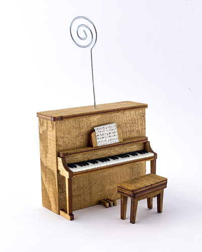 هولدر یادداشت طرح پیانو کلاسیک با گیره فلزی – نگهدارنده‌ای شیک برای یادداشت‌های روزانه