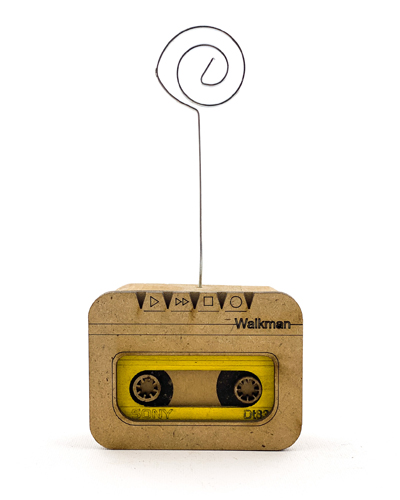 هولدر یادداشت طرح واکمن با گیره فلزی – نگهدارنده‌ای شیک برای یادداشت‌های روزانه