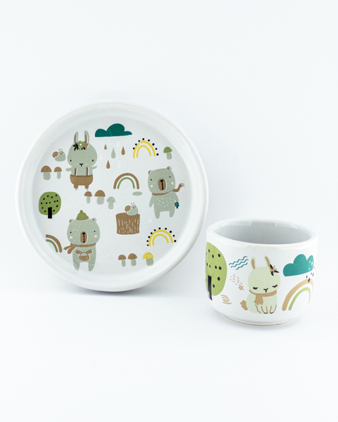 ست ظرف غذای کودک سرامیکی طرح خرگوش و خرس – بشقاب لبه‌دار و فنجان مینیمال