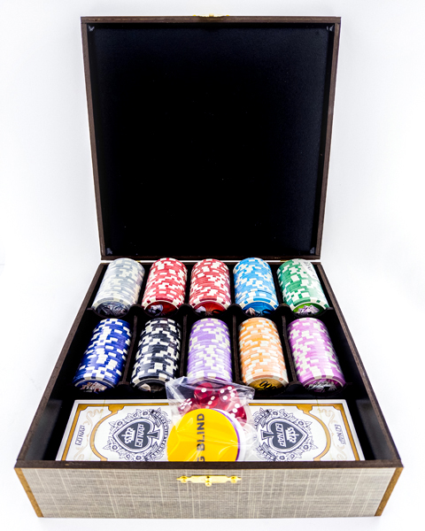 چیپ پوکر سرامیکی ۲۰۰ تایی حرفه‌ای با جعبه چوبی لوکس همراه متعلقات کامل