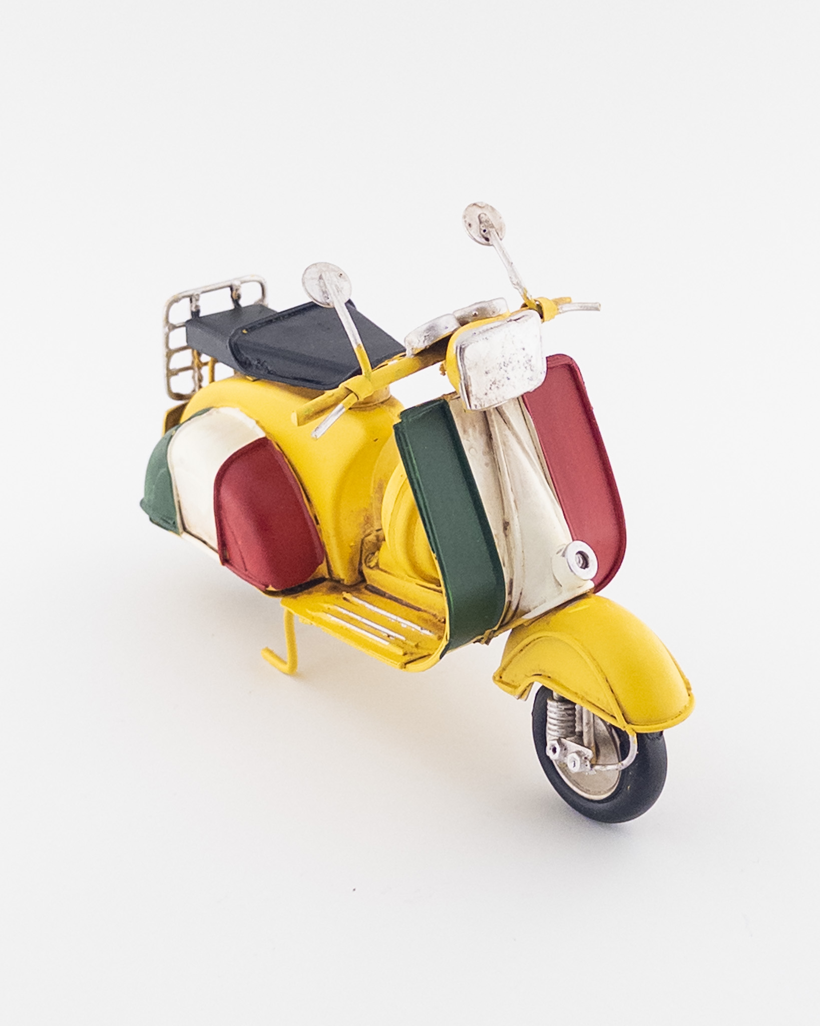 ماکت دکوری موتور فلزی طرح وسپا کلاسیک دستساز